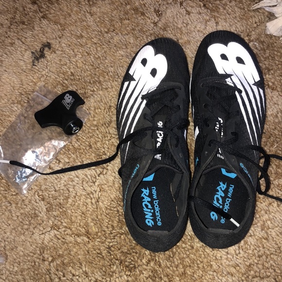 Track shoes - Picture 3 of 5